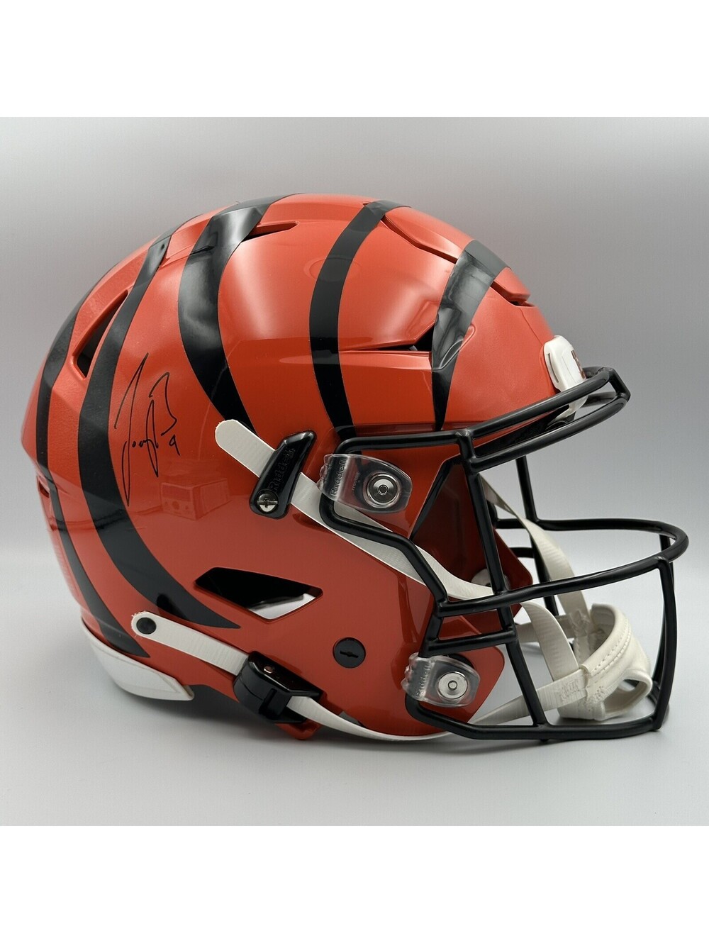 Joe Burrow Signed Cincinnati Bengals Riddell SpeedFlex Helmet Fanatics Authentic